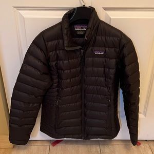 Patagonia women’s black down sweater jacket size S